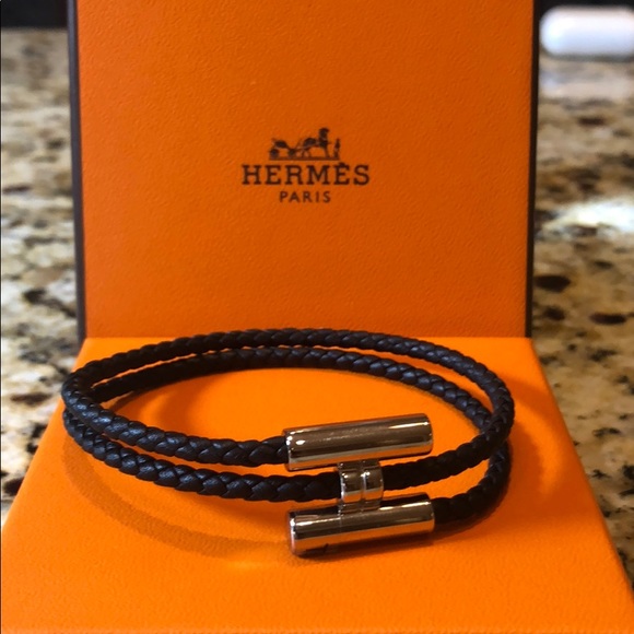 Hermes Other - Hermes tournes tresse bracelet